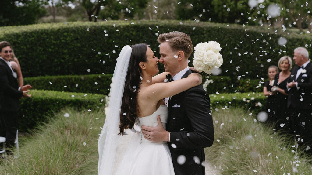 Laura & Lachlan’s Luxe Monochrome Wedding at Braeside Estate
