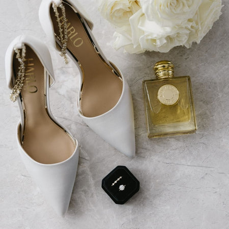 Luxe Velvet Ring Box - Midnight | The Whole Bride