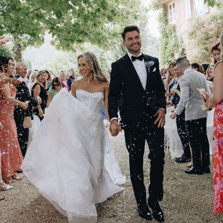 white|Hydrangea Petals (bag only) - The Whole Bride