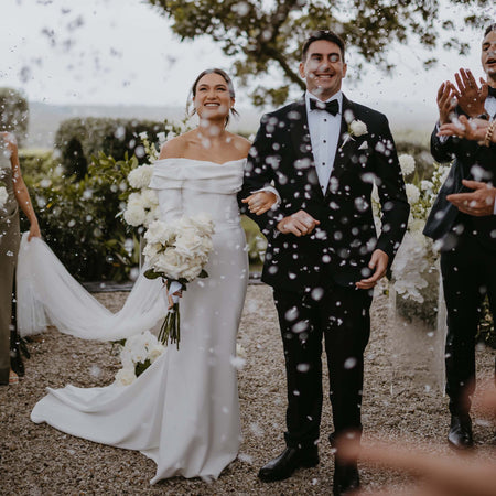 White|The Ultimate Hydrangea Petal Bundle (petals, cones, cone trays) - The Whole Bride