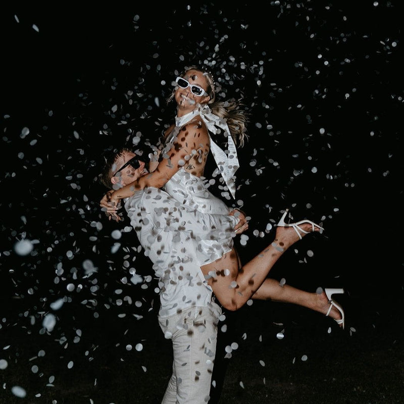 white|Biodegradable Confetti - Circle (Bag Only) - The Whole Bride