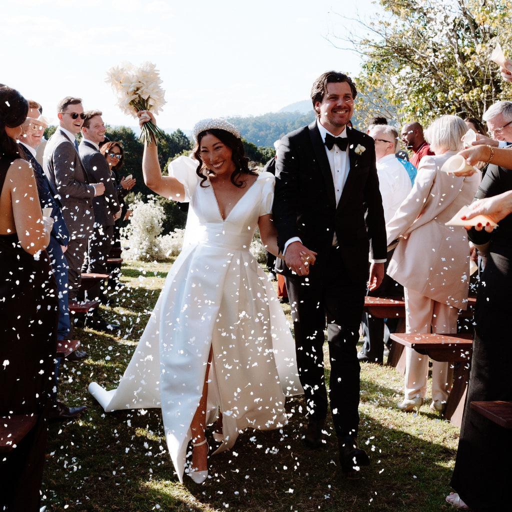 Hydrangea Flower Petal Confetti | The Whole Bride