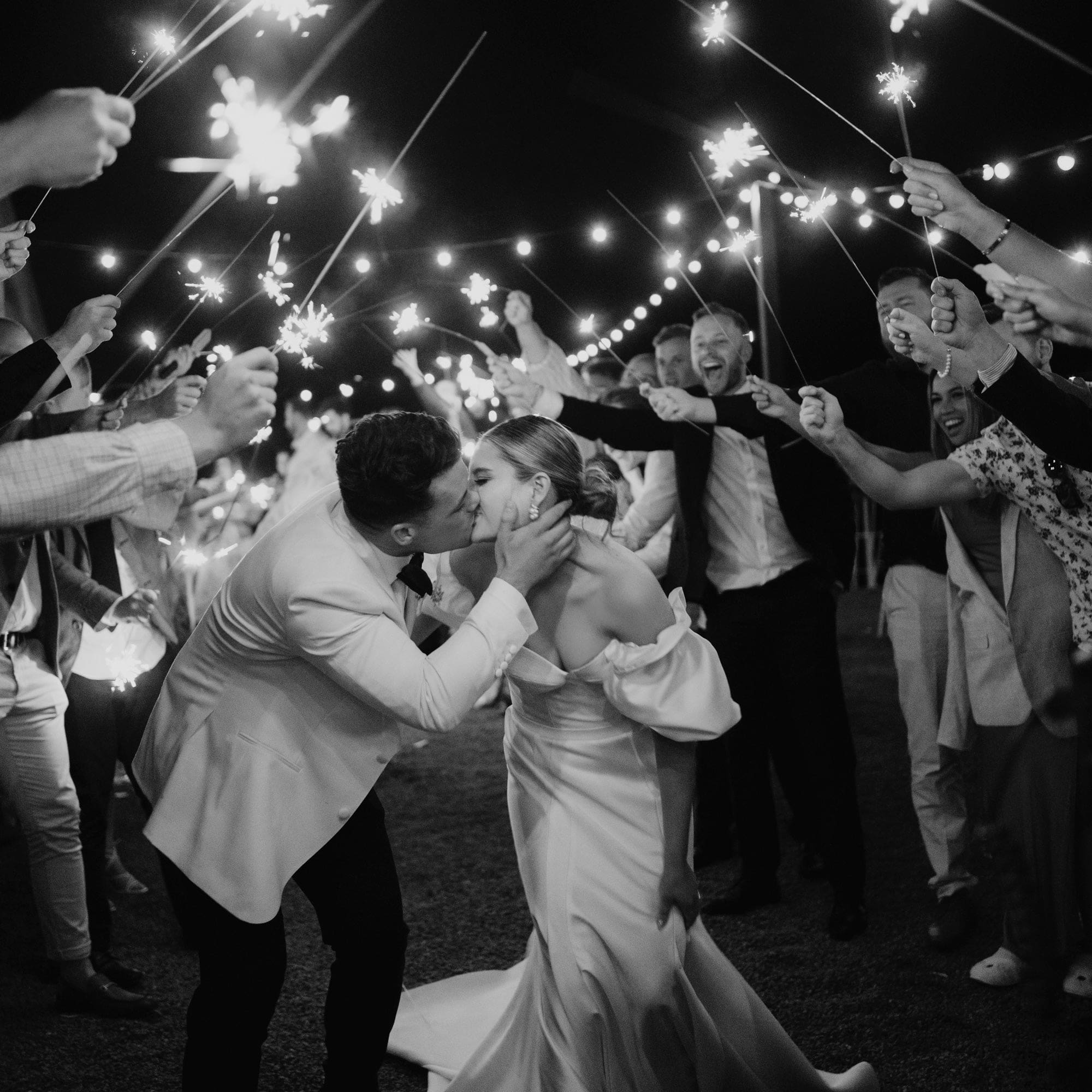 Xl sparklers for wedding | Beachweddingtips.com