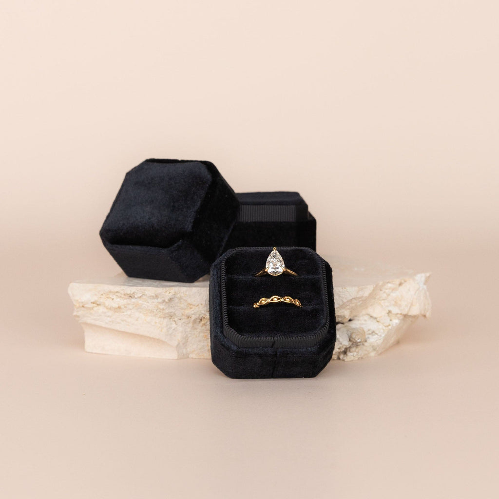 Luxe Velvet Ring Box - Midnight - The Whole Bride