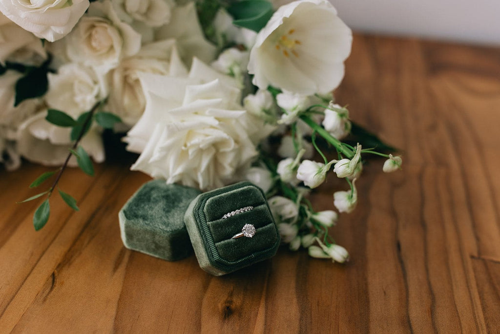 Luxe Velvet Ring Box - Olive - The Whole Bride