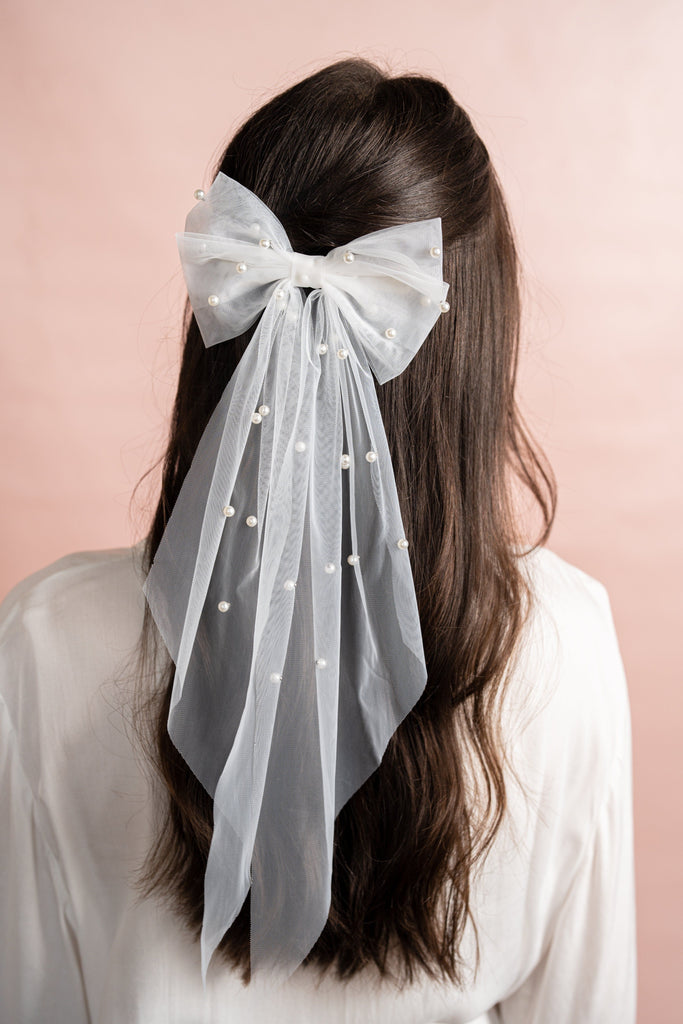 Pearl Bow Veil - The Whole Bride