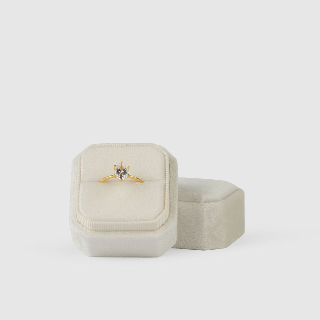cloud|Luxe Velvet Ring Box - The Whole Bride