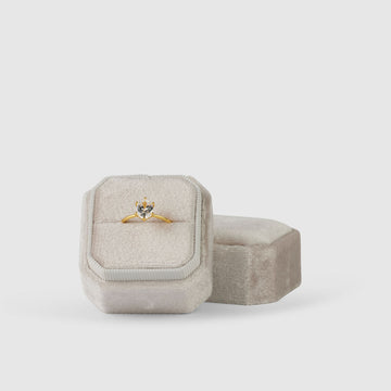 Luxe Velvet Ring Box - The Whole Bride