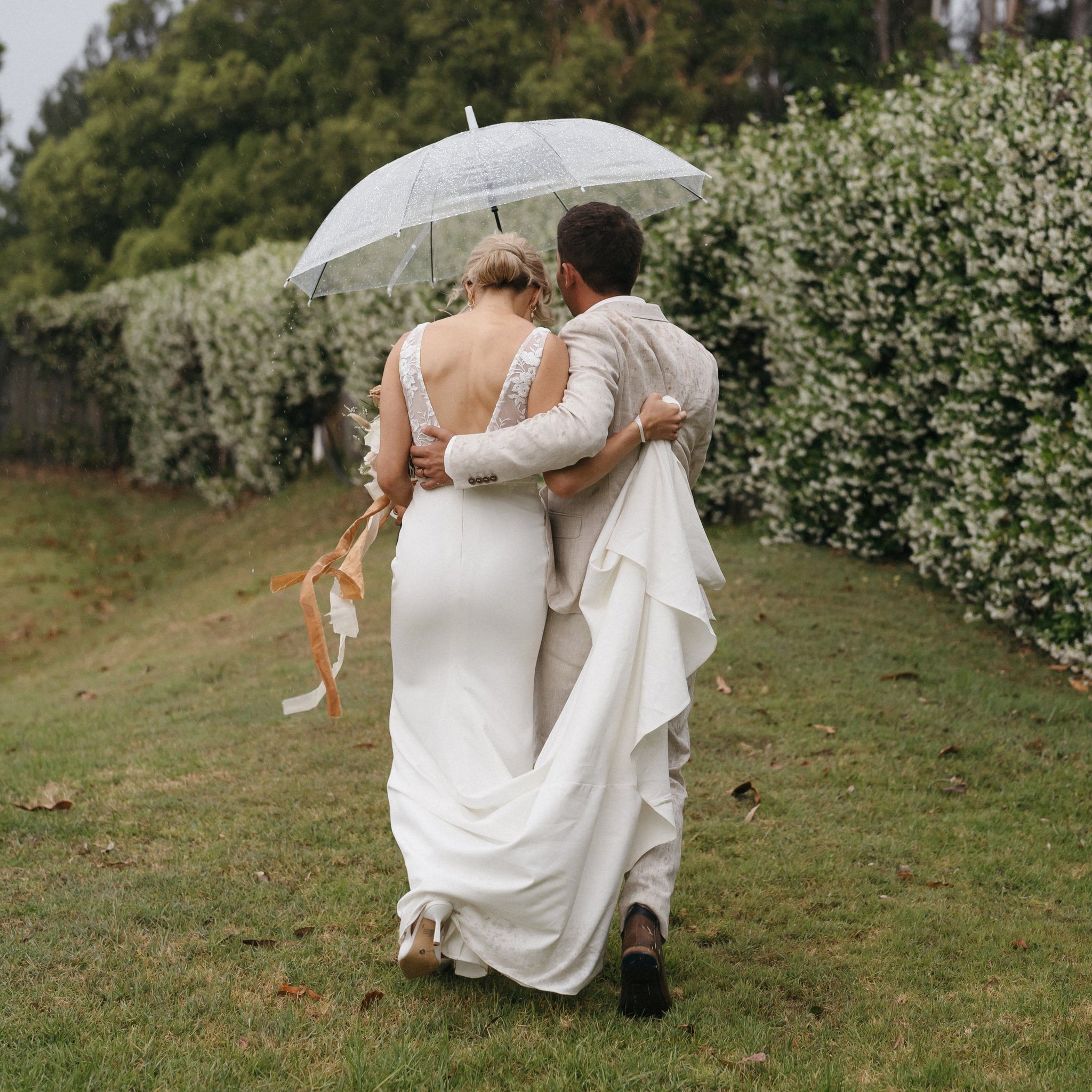 Cheap white umbrella for wedding discount
