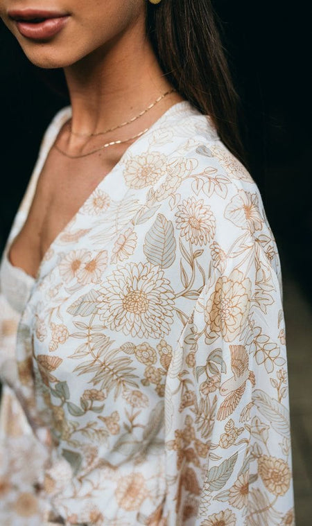 Willow Robe - The Whole Bride